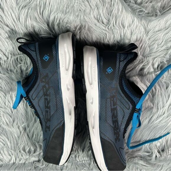 TERRA SHOES - Picture 7 of 7